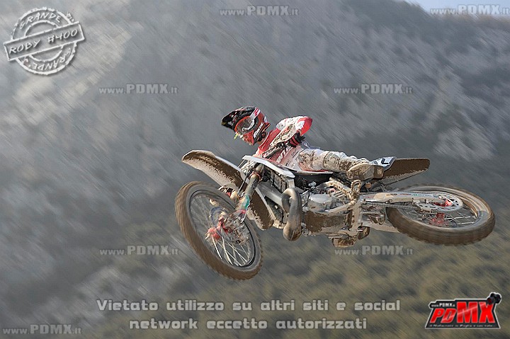 _ROB0079 (Copy).jpg